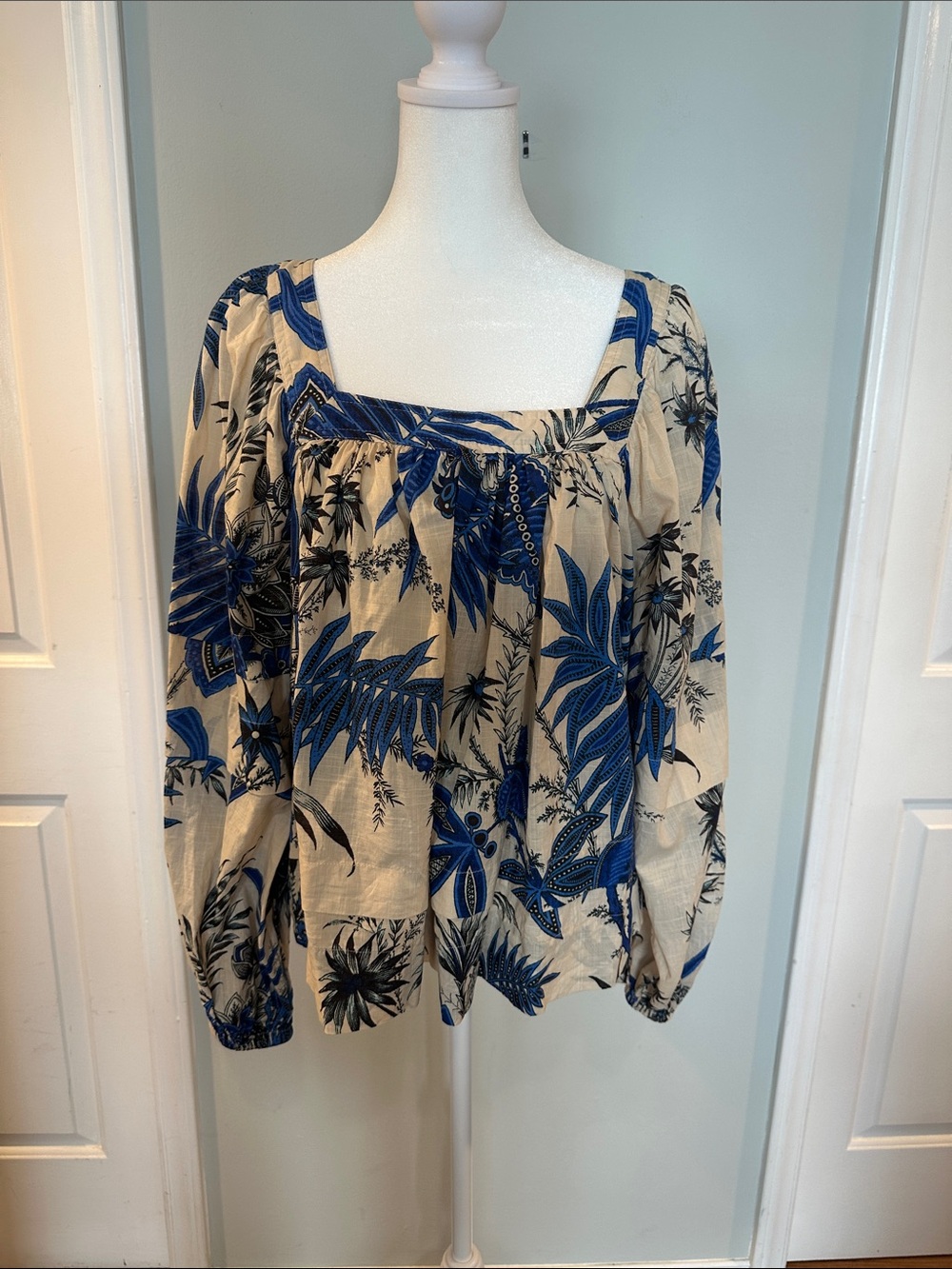 Banana Republic Top